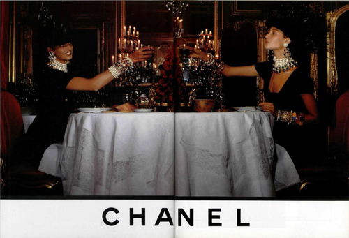 Chanel-food fashionista